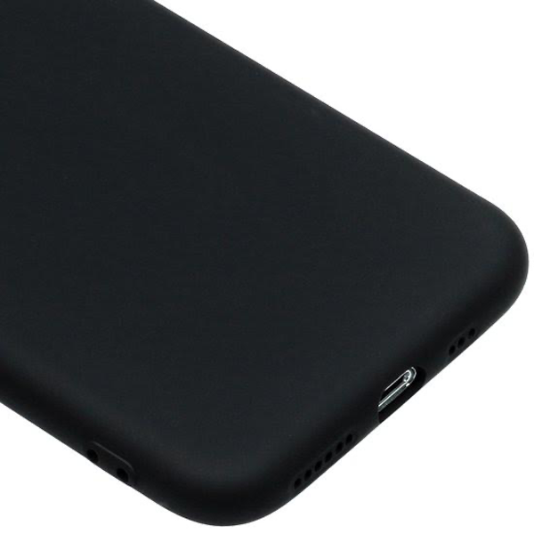 Silicone Backcover iPhone 11 | Black